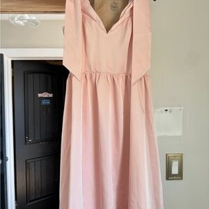 Club L London Blush Pink V-Neck Prom Dress